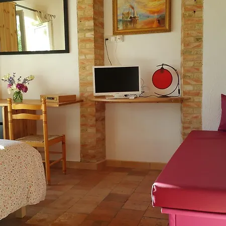 Preuilh Bed & Breakfast 3*